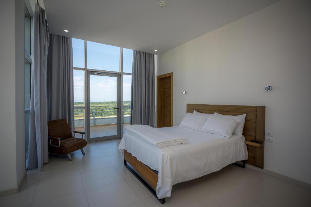 Sky Hotel Shkoder Bagian luar foto